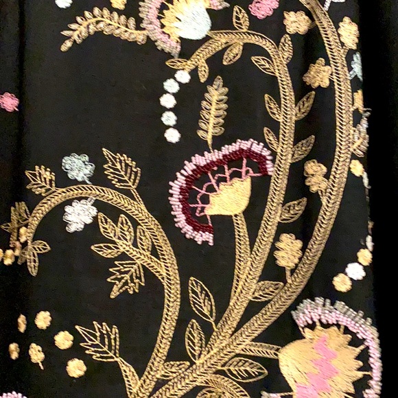 E-COL-O-GIE embroidered skirt size 10 - Picture 2 of 2